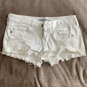 White jean shorts